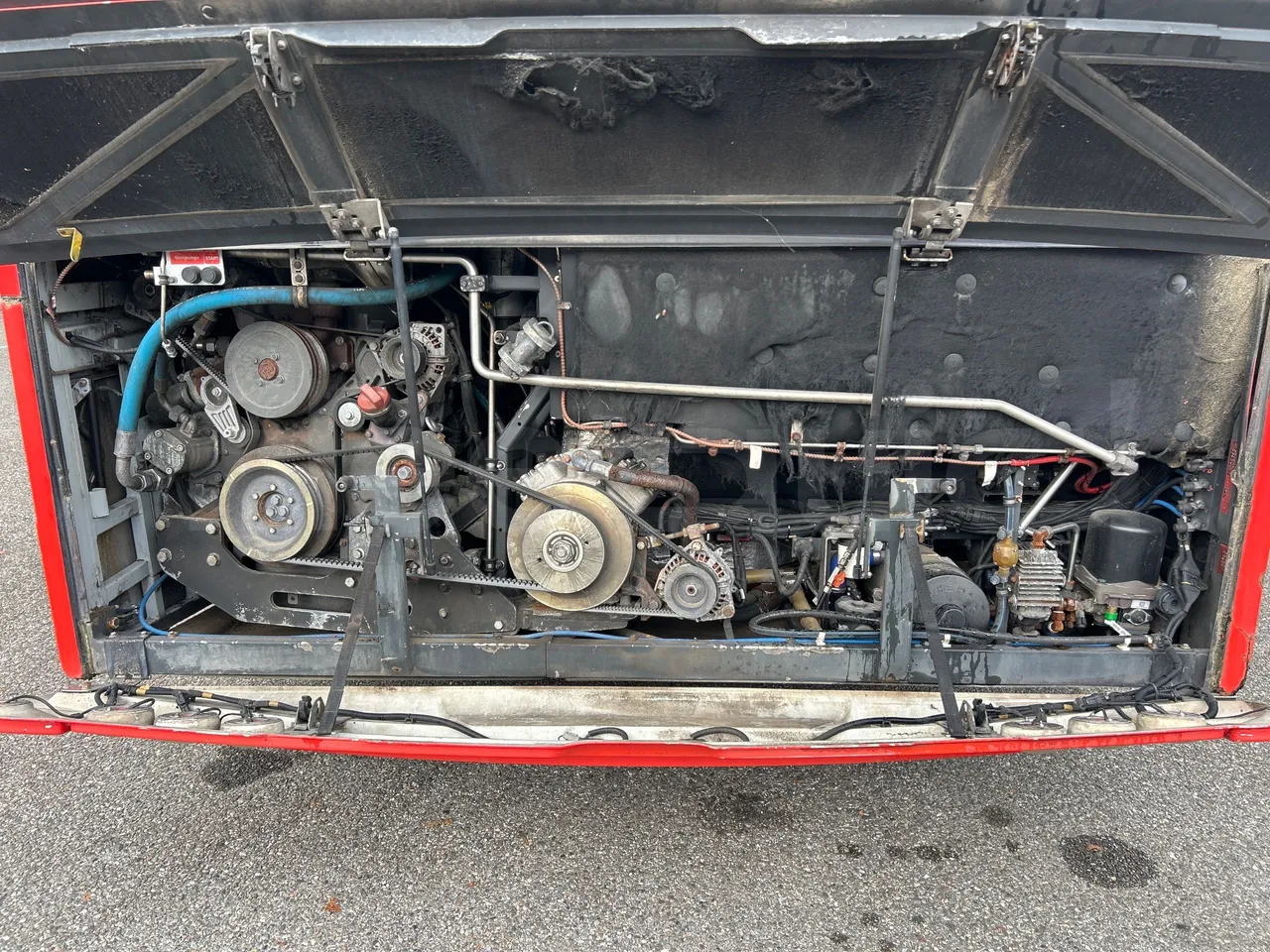 Solaris Urbino 12 - Euro5 - 231kW - 12mt - rear hatch open