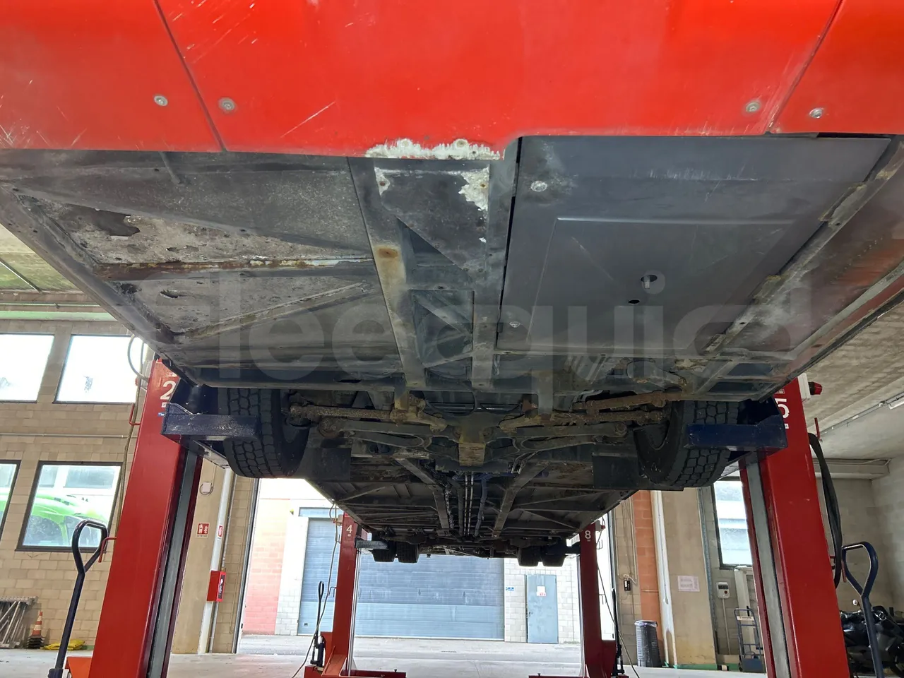 Solaris Urbino 12 - Euro5 - 231kW - 12mt - front undercarriage from front