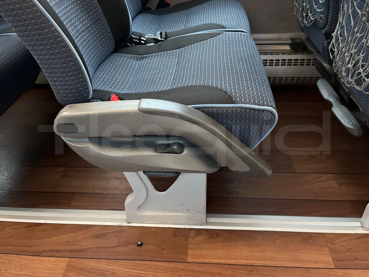 Man Lion's Coach B200746006 - Euro6 - 338kW - 12mt - armrest detail photo