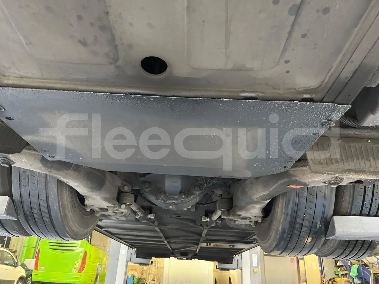 Man Lion's Coach B200746006 - Euro6 - 338kW - 12mt - central axle (18m)