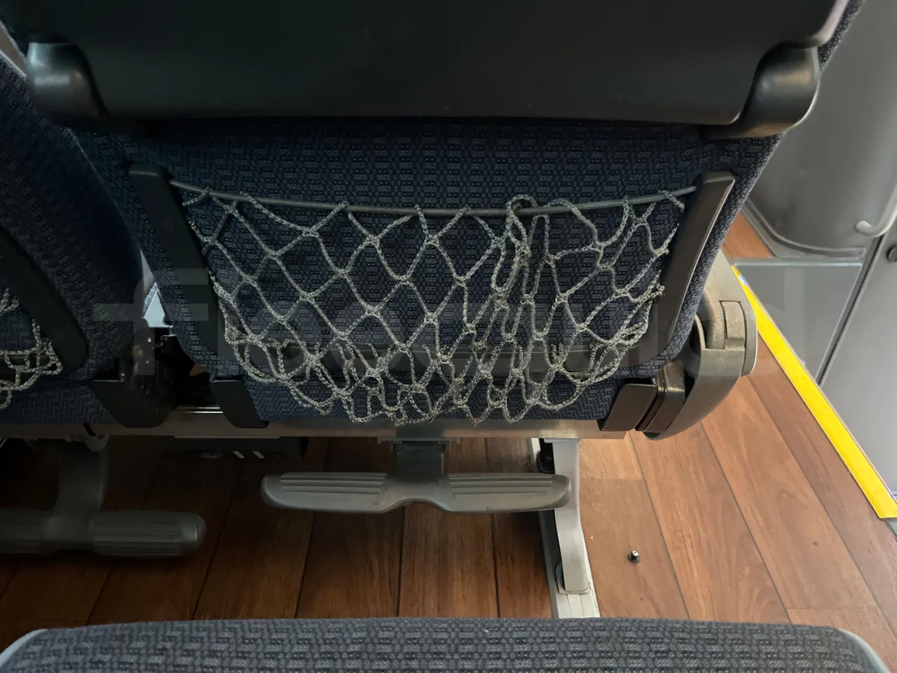 Man Lion's Coach B200746006 - Euro6 - 338kW - 12mt - mesh detail photo