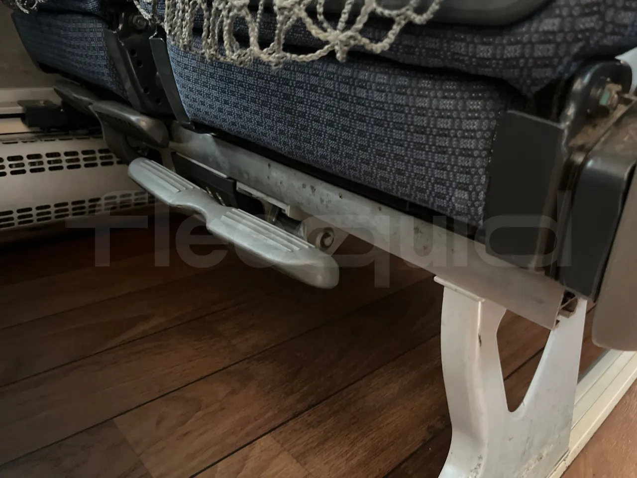 Man Lion's Coach B200746006 - Euro6 - 338kW - 12mt - footrest detail photo