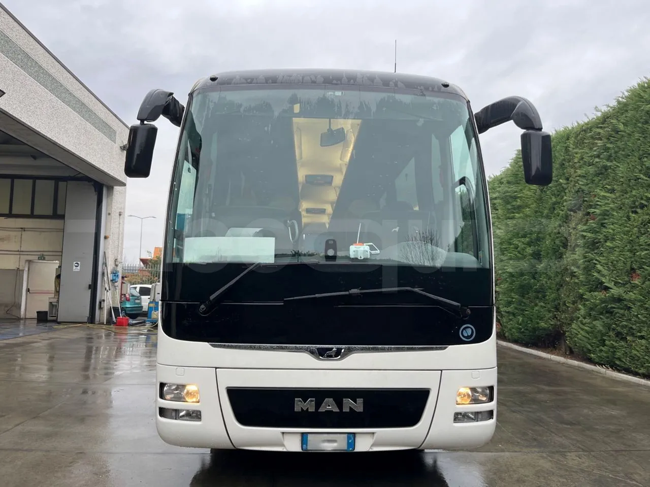 Man Lion's Coach B200746006 - Euro6 - 338kW - 12mt - front photo