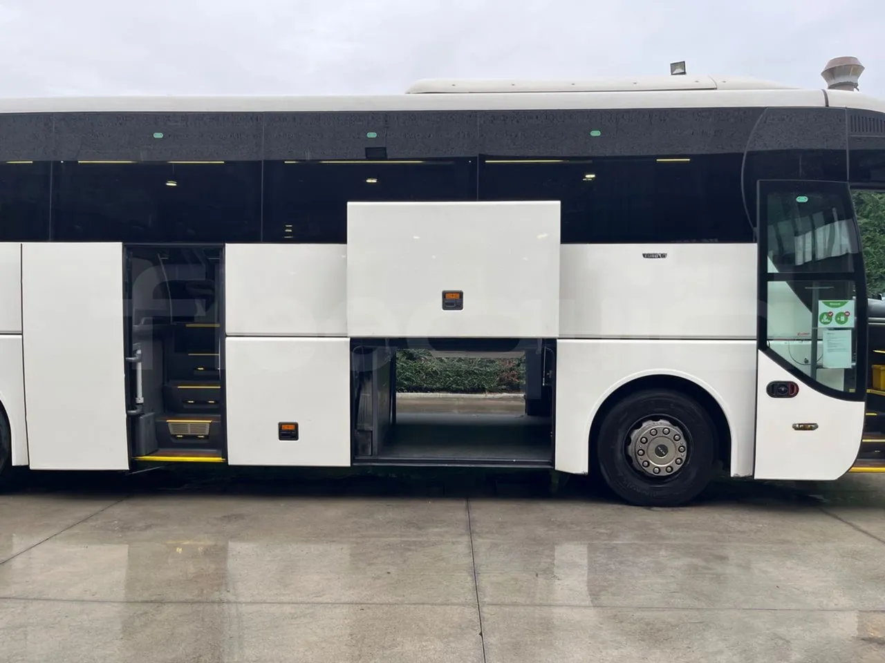 Man Lion's Coach B200746006 - Euro6 - 338kW - 12mt - luggage rack photo