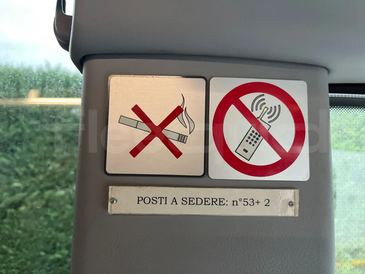 Man Lion's Coach B200746006 - Euro6 - 338kW - 12mt - seat plate photo