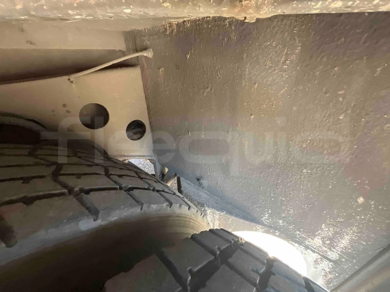 Setra S415 UL - EUR5 - 220kW - 12.200m - axel 2 air springs 1 right