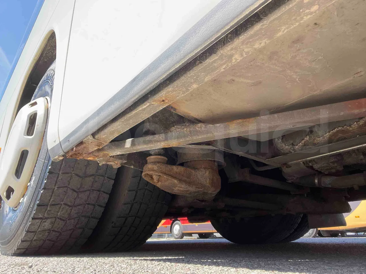 Setra S415 UL - EUR5 - 220kW - 12.200m - axle 2 caliper brakes left
