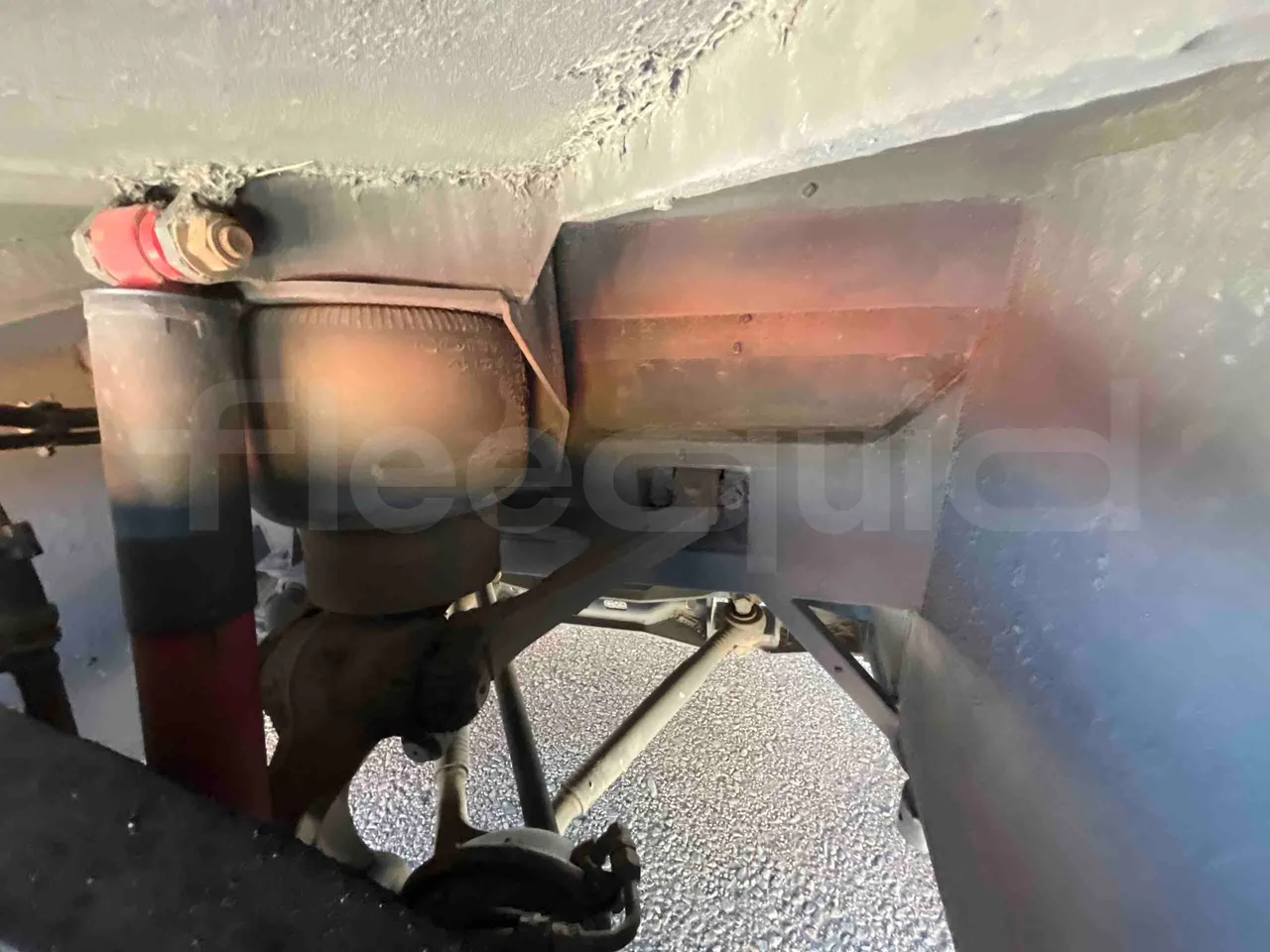 Setra S415 UL - EUR5 - 220kW - 12.200m - front discs right