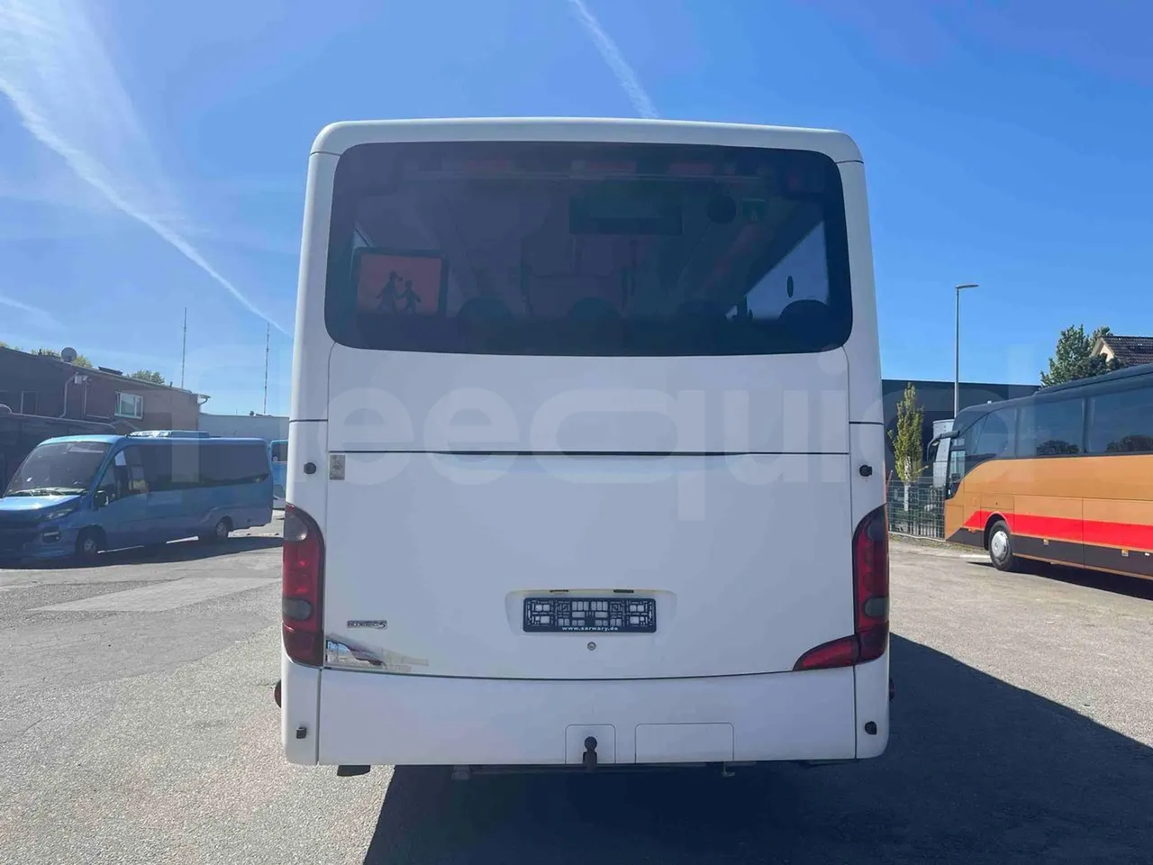 Setra S415 UL - EUR5 - 220kW - 12.200m - rear hatch closed