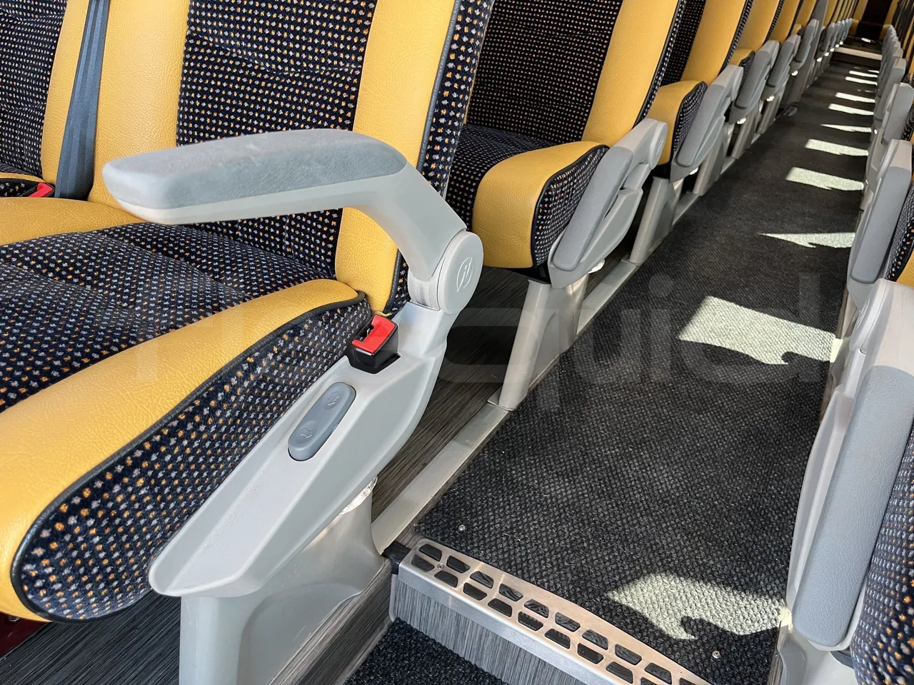 Irizar i8 - Armrest