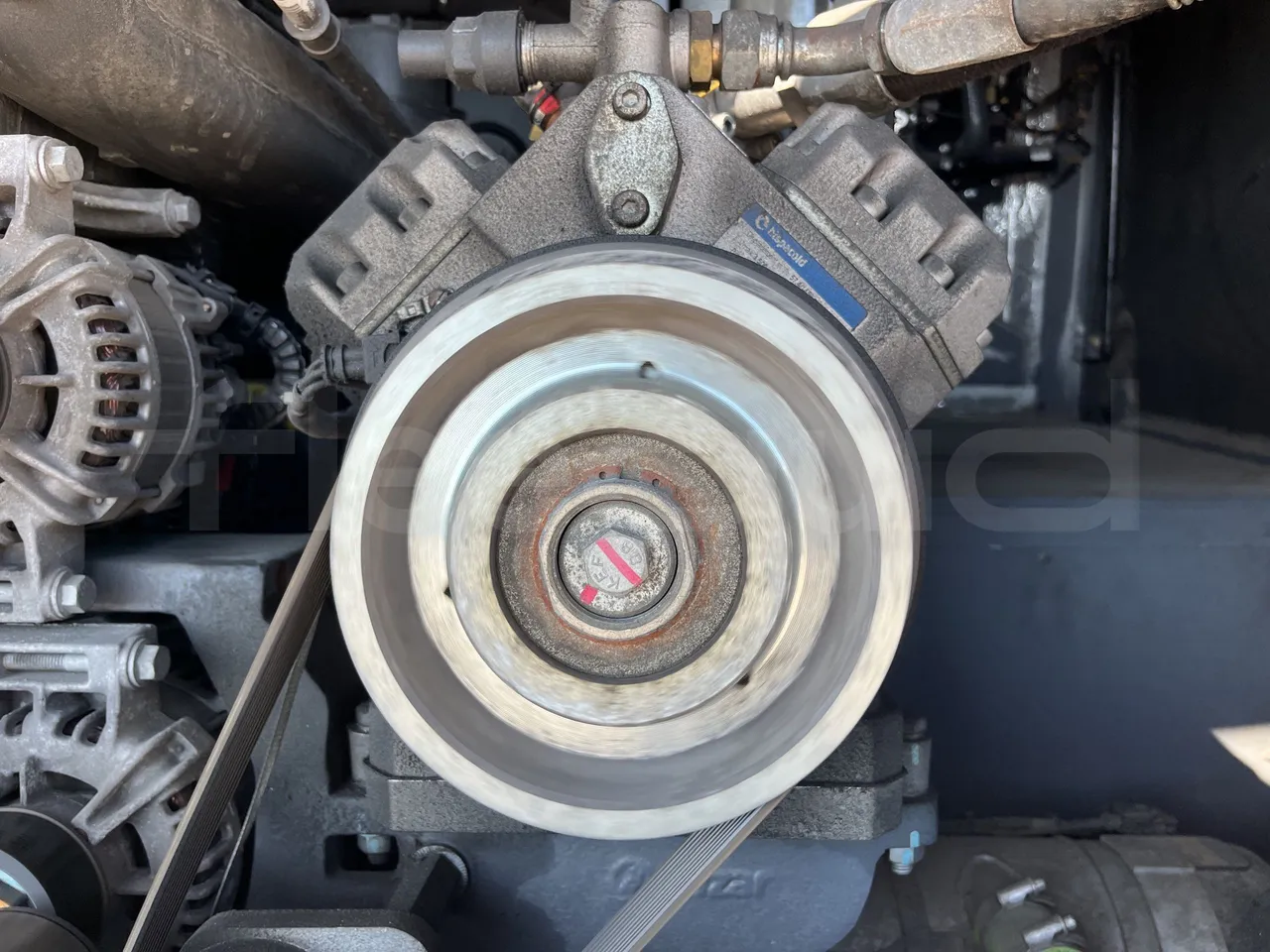 Irizar i8 - Air Conditioning Compressor