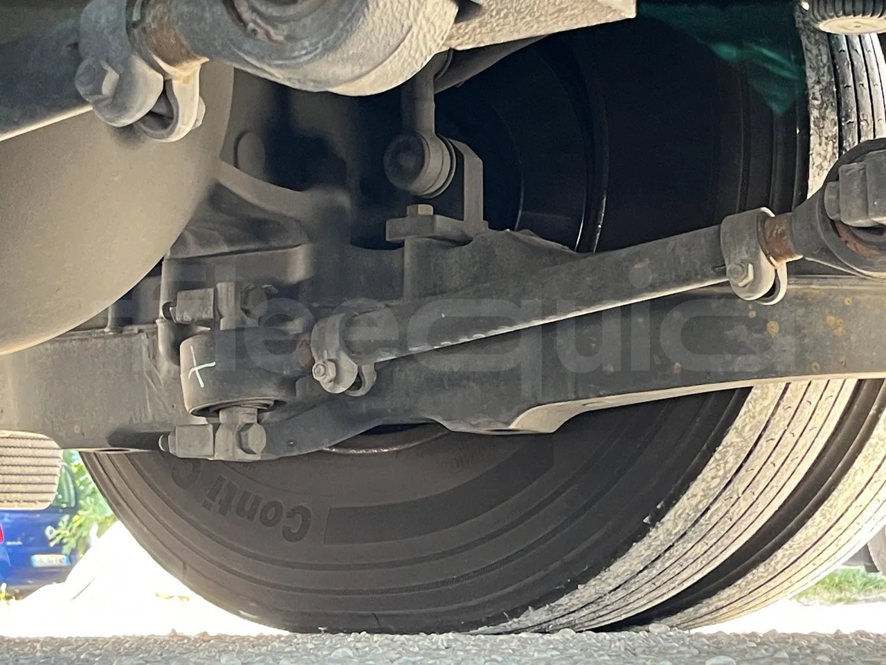 Irizar i8 - Second Axle Discs Right Side