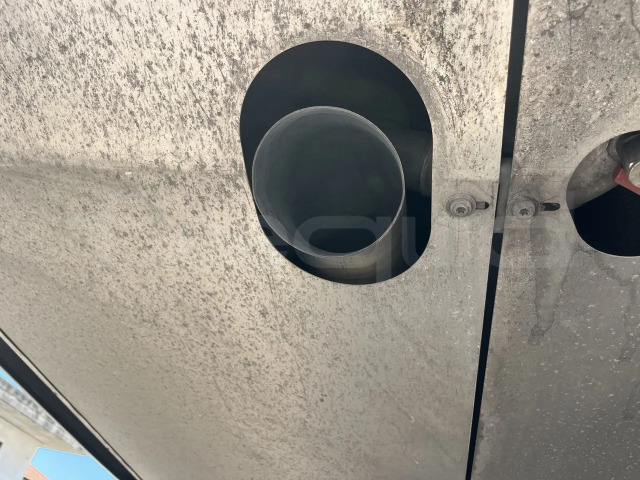 Irizar i8 - Exhaust
