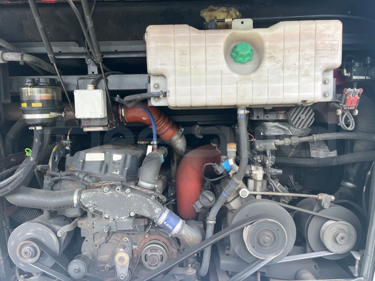 Iveco Magelys 5FR210 - Euro5 - 331kW - 12.800mt - engine plate photo