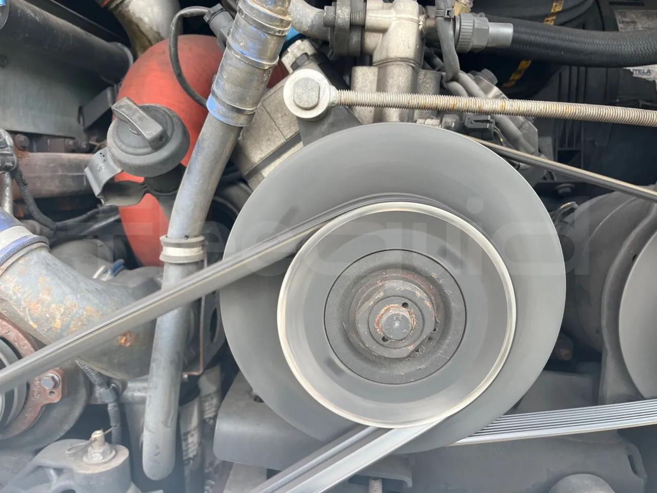 Iveco Magelys 5FR210 - Euro5 - 331kW - 12.800mt - air conditioning compressor