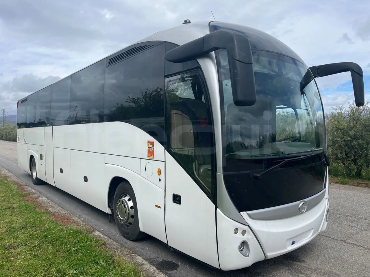 Iveco Magelys 5FR210 - Euro5 - 331kW - 12.800mt - Base cover photo