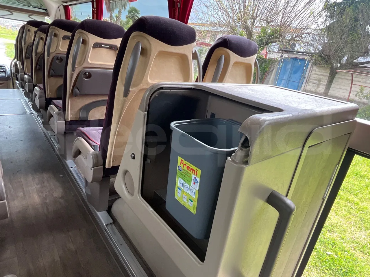 Iveco Magelys 5FR210 - Euro5 - 331kW - 12.800mt - folding seat photo