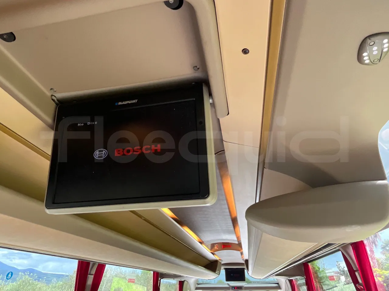 Iveco Magelys 5FR210 - Euro5 - 331kW - 12.800mt - monitor detail photo