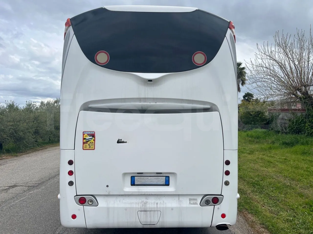 Iveco Magelys 5FR210 - Euro5 - 331kW - 12.800mt - rear hatch closed
