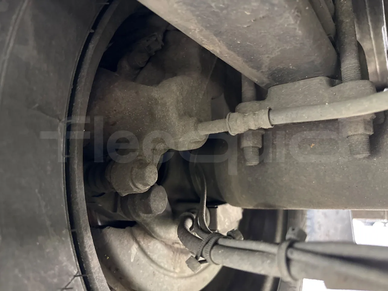 Mercedes-Benz Sprinter 516CDI - EUR5 - 120kW - 7.345m - axle 2 caliper brakes right