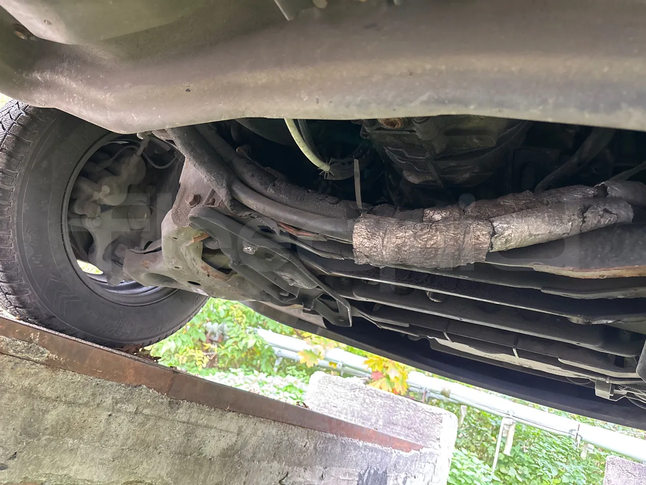 Mercedes-Benz Sprinter 516CDI - EUR5 - 120kW - 7.345m - front axle right side