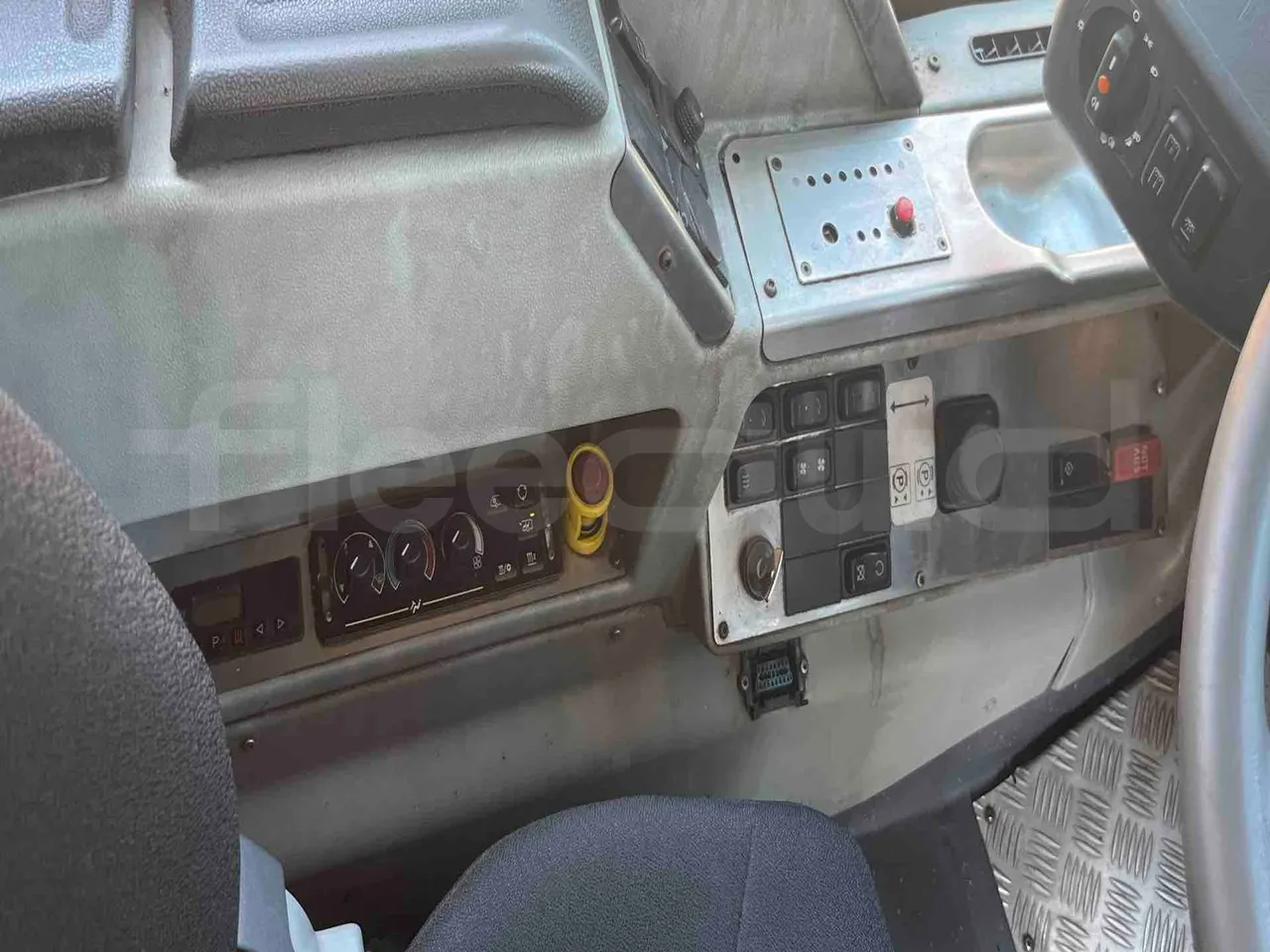 Mercedes-Benz Citaro G - onboard devices 2