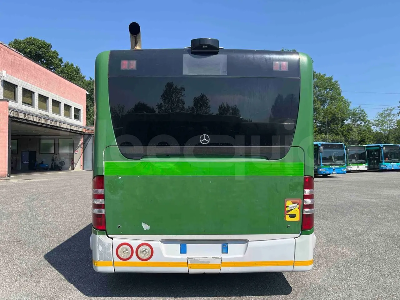 Mercedes-Benz Citaro G - rear hatch closed