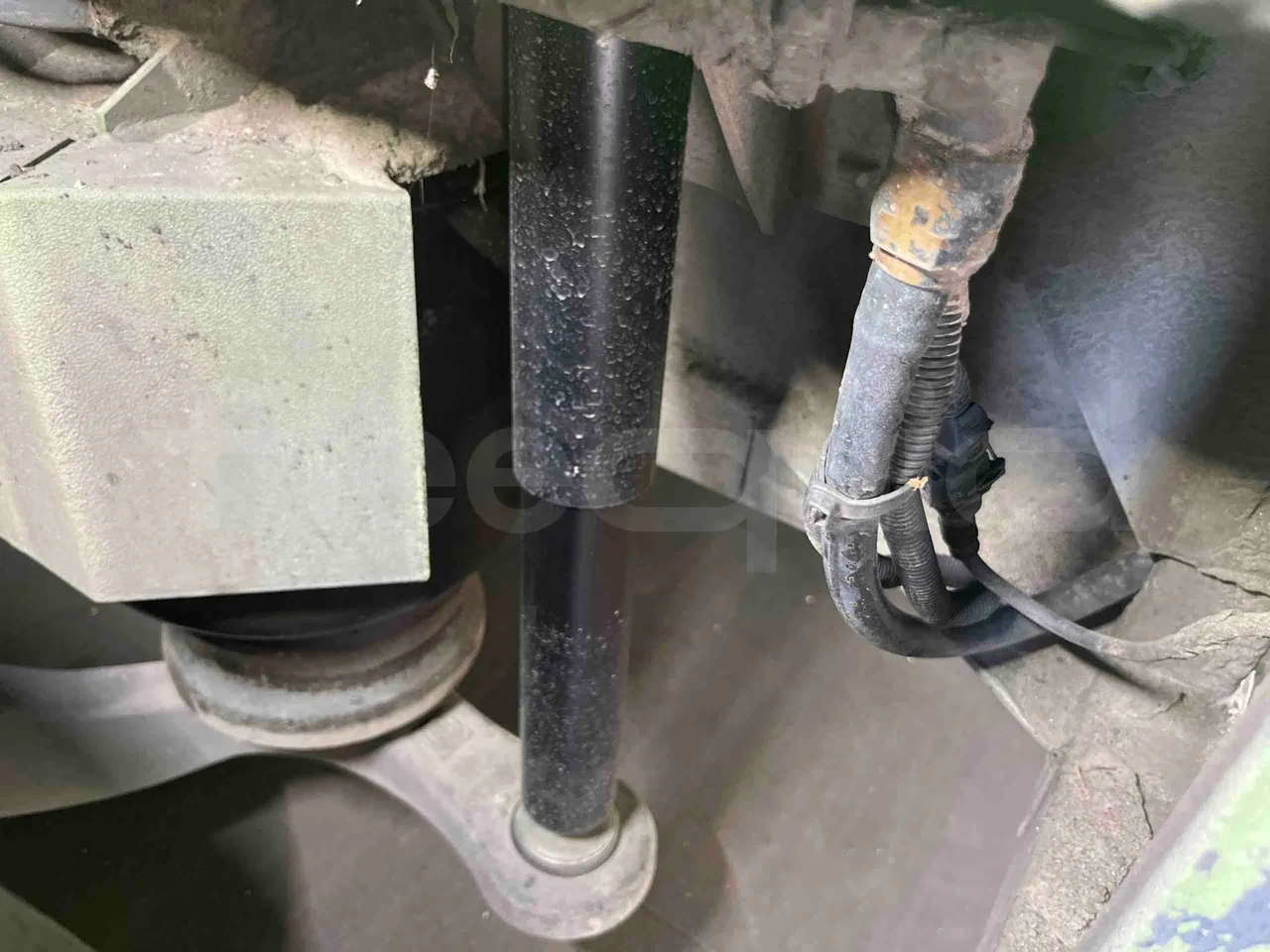 Mercedes-Benz Citaro G - axel 3 shock absorbers 1 right