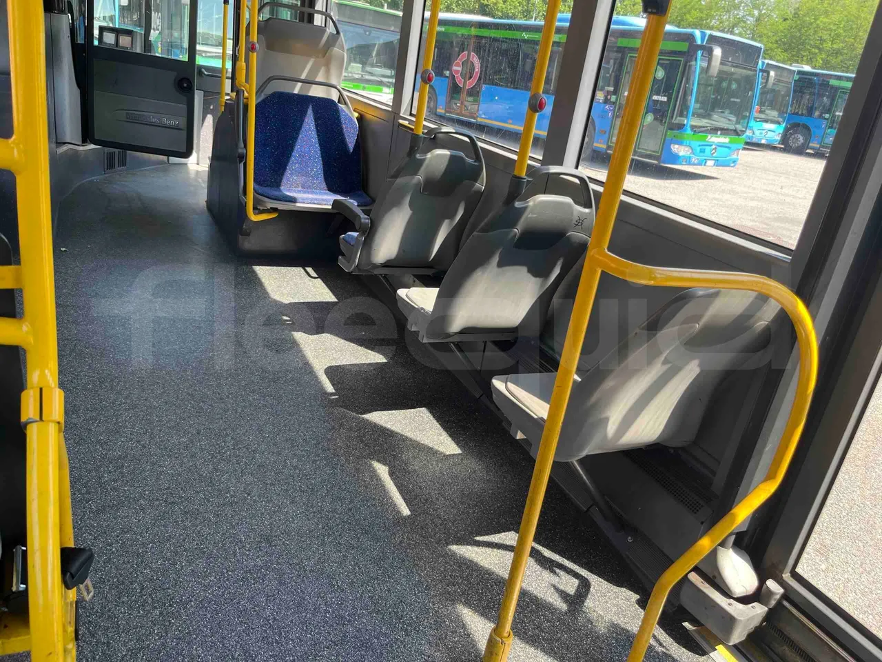 Mercedes-Benz Citaro G - table detail photo