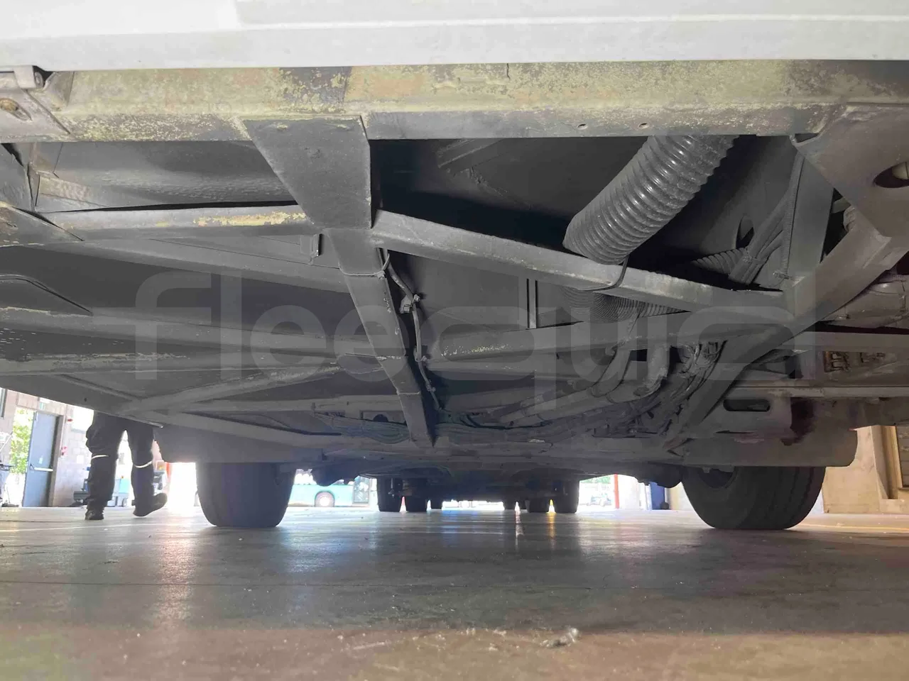 Mercedes-Benz Citaro G - front undercarriage from front