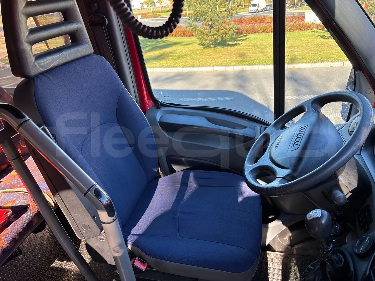 Iveco Daily 50C15V-EUR4 - 107kW - 7.012m - driver's seat photo