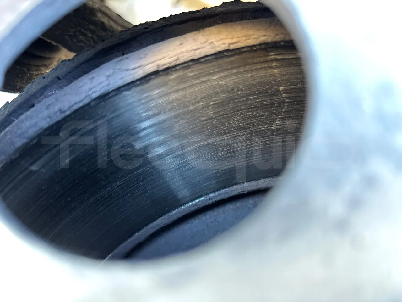 Iveco Daily 50C15V-EUR4 - 107kW - 7.012m - front discs left