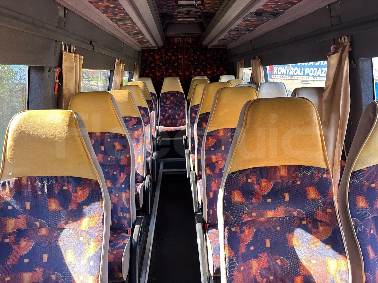 Iveco Daily 50C15V-EUR4 - 107kW - 7.012m - interior reverse seats driver height