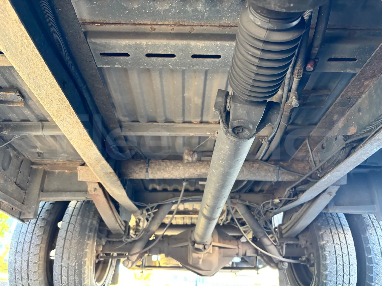 Iveco Daily 50C15V-EUR4 - 107kW - 7.012m - central undercarriage photo