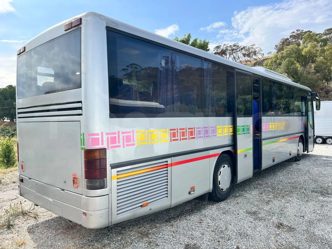 Setra S315 GT/ Euro 3 - 260 Kw - 12 Mt - 3/4 right rear doors open