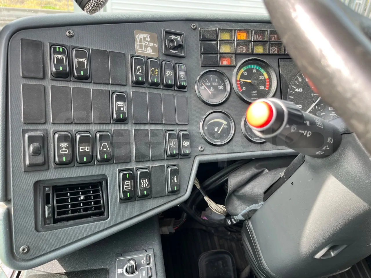 Setra S315 GT/ Euro 3 - 260 Kw - 12 Mt - onboard devices 2