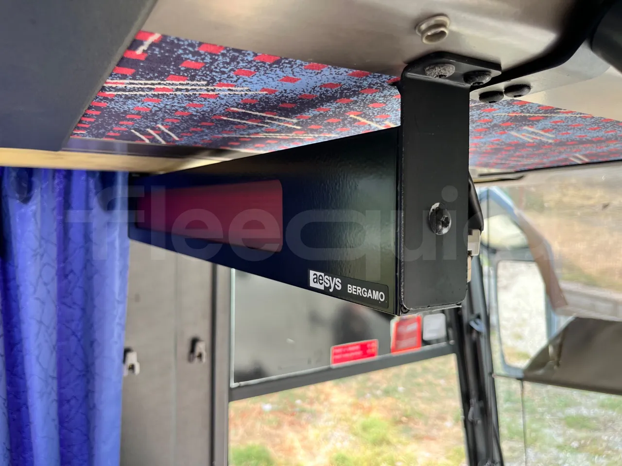 Setra S315 GT/ Euro 3 - 260 Kw - 12 Mt - buttons panels on