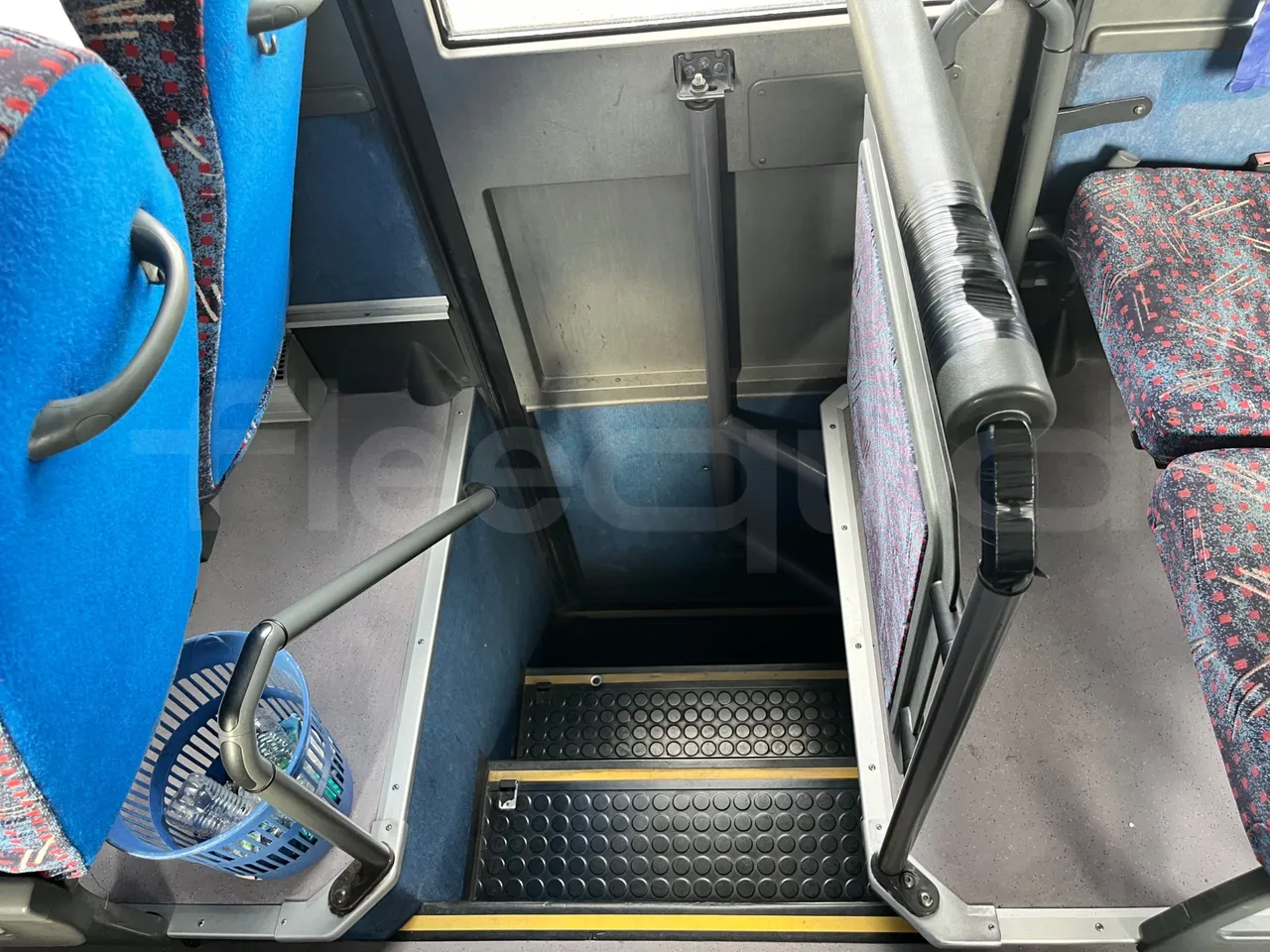Setra S315 GT/ Euro 3 - 260 Kw - 12 Mt - folding seat photo
