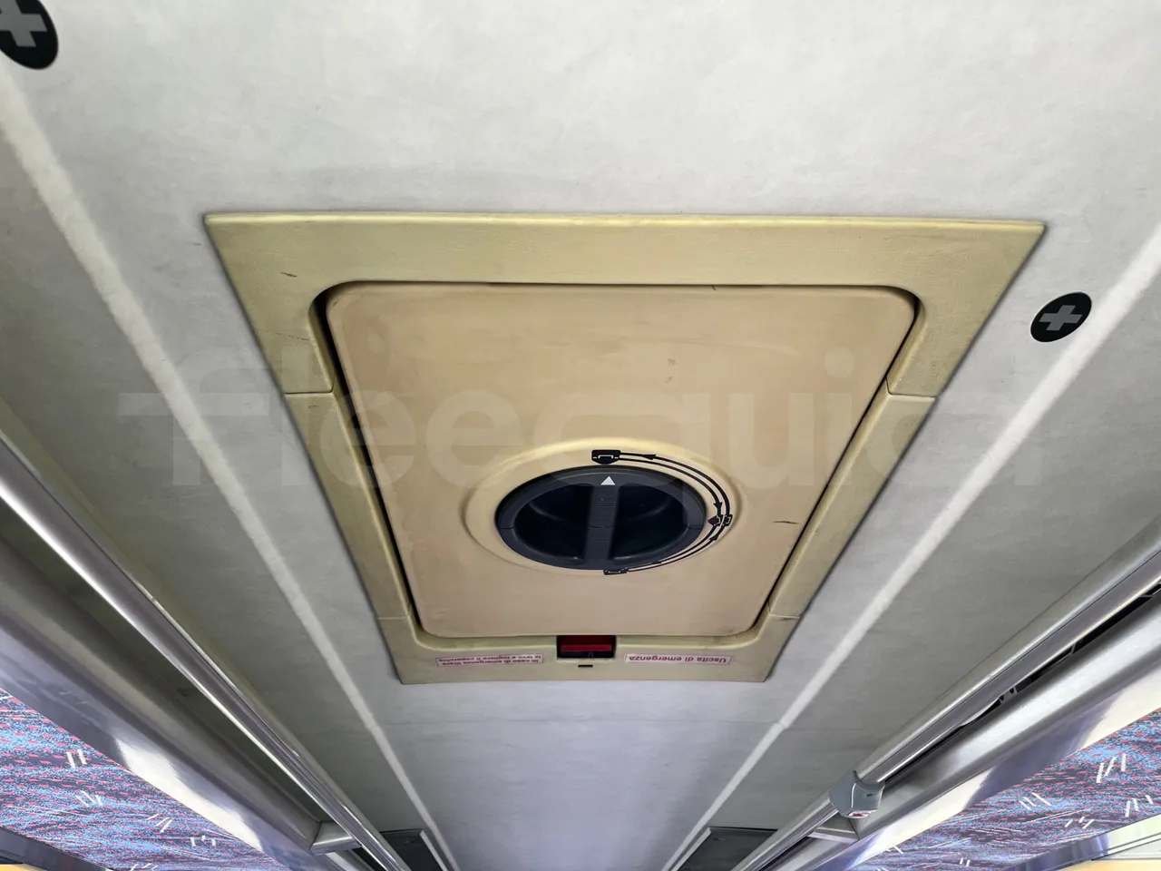 Setra S315 GT/ Euro 3 - 260 Kw - 12 Mt - roof hatch 1