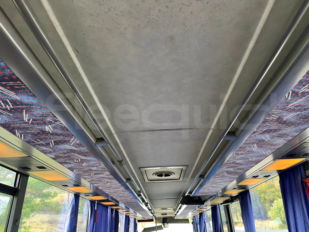 Setra S315 GT/ Euro 3 - 260 Kw - 12 Mt - overhead compartments photo
