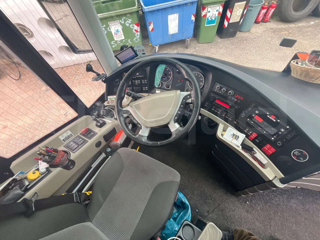 Neoplan Cityliner CITYLINER - Euro6 - 338kW - 12.240mt - buttons panels on