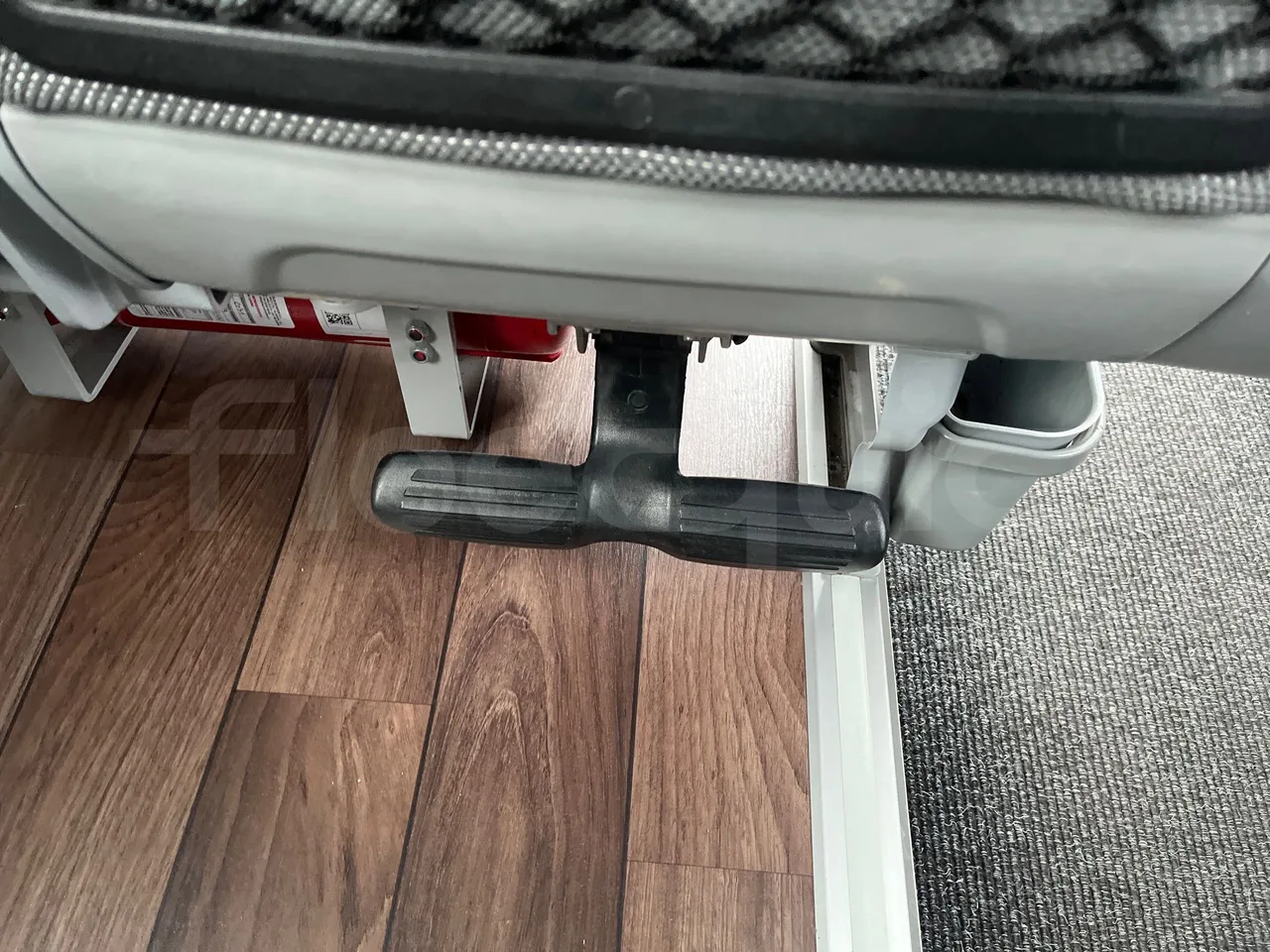 Neoplan Cityliner CITYLINER - Euro6 - 338kW - 12.240mt - footrest detail photo