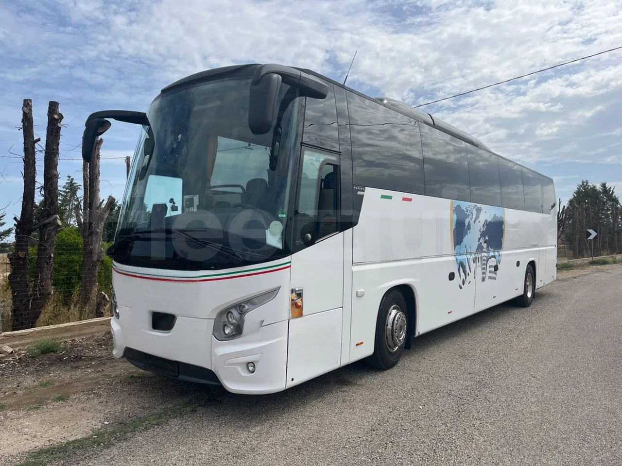 Vdl Futura - 3/4 front left