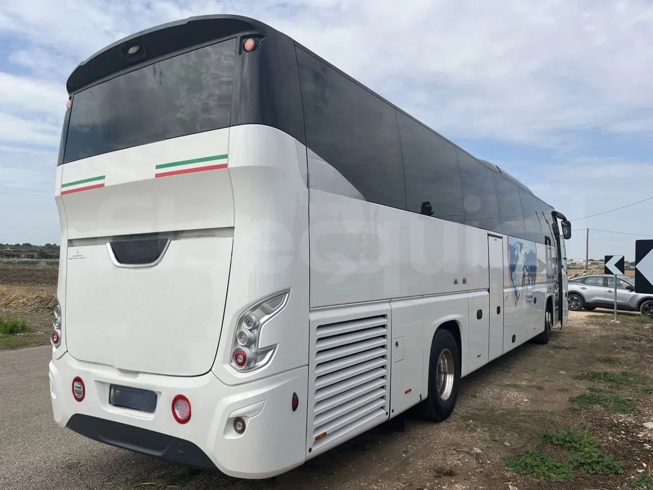 Vdl Futura - 3/4 right rear doors closed