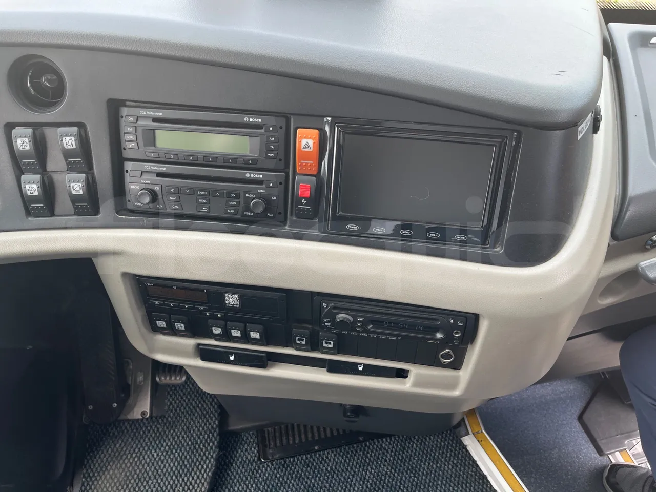 Vdl Futura - radio accessories photo