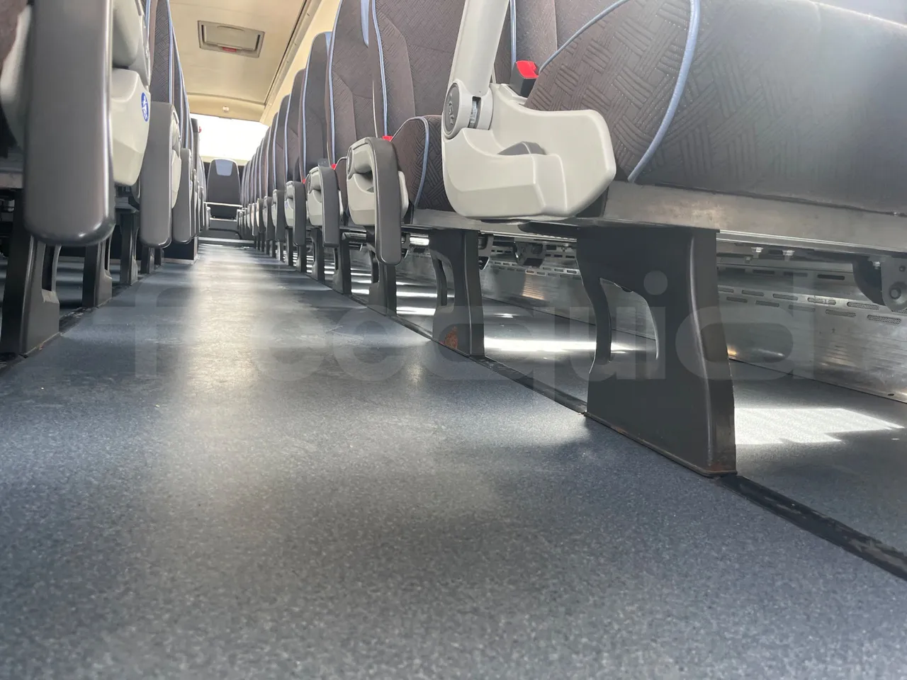 Vdl Futura - seat brackets photo