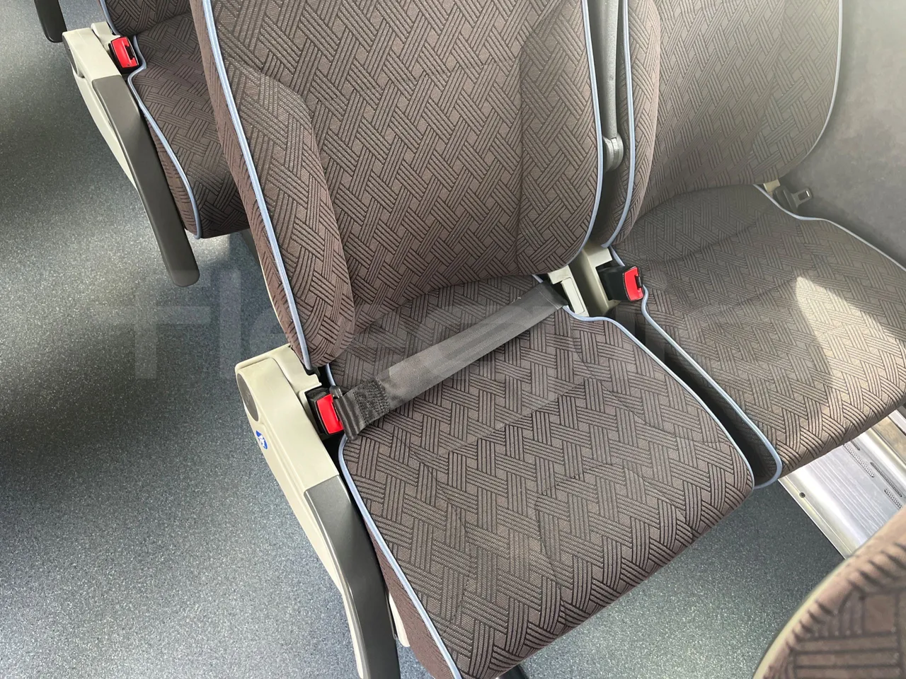 Vdl Futura - central seat safety belt