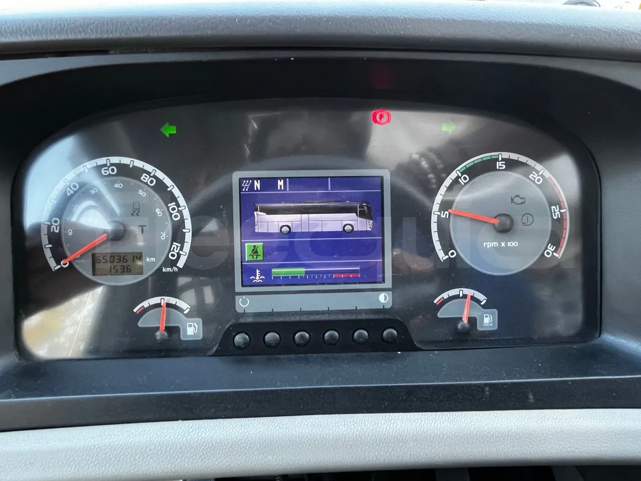 Vdl Futura - dashboard lights on