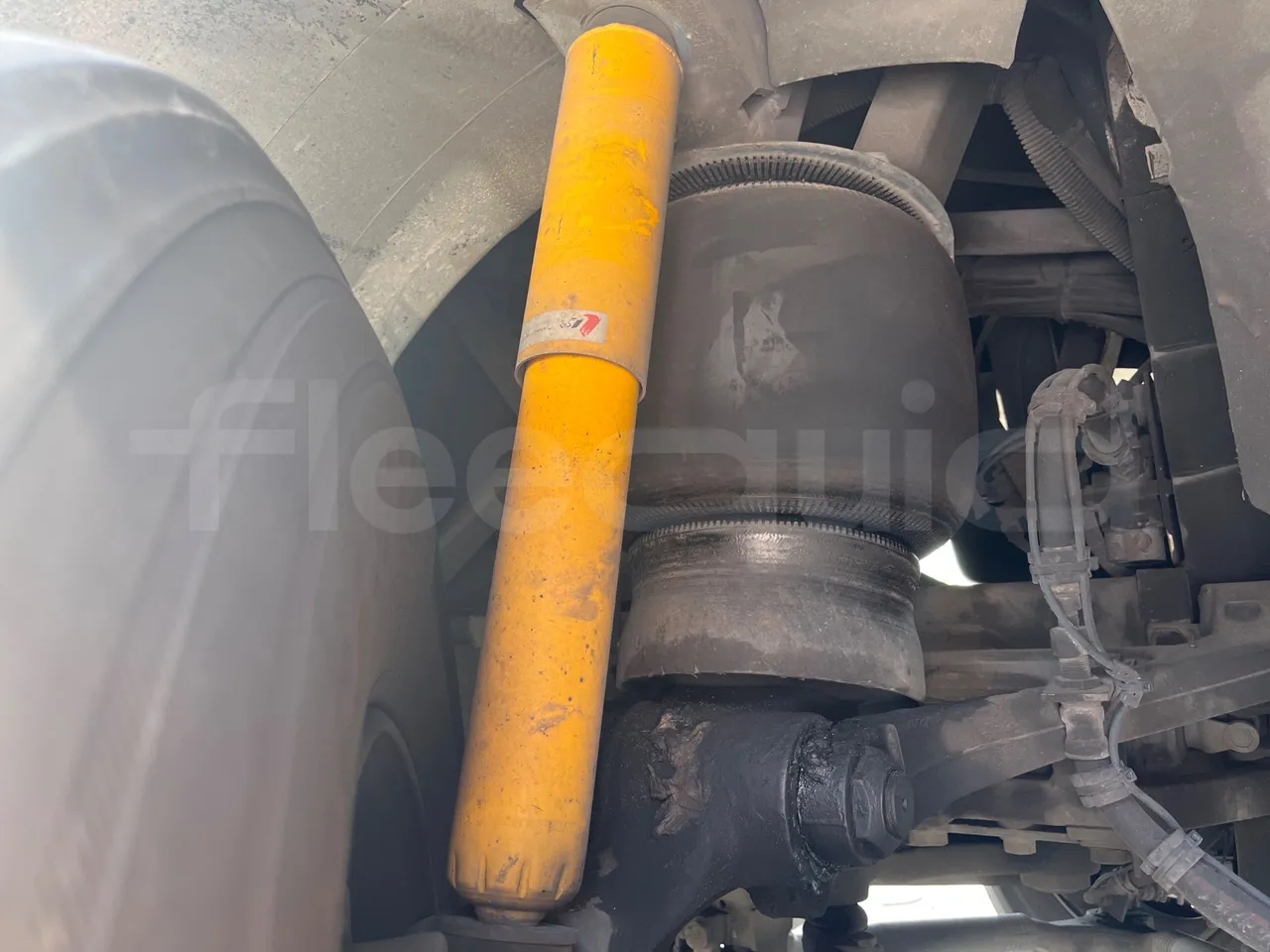 Vdl Futura - front shock absorbers right