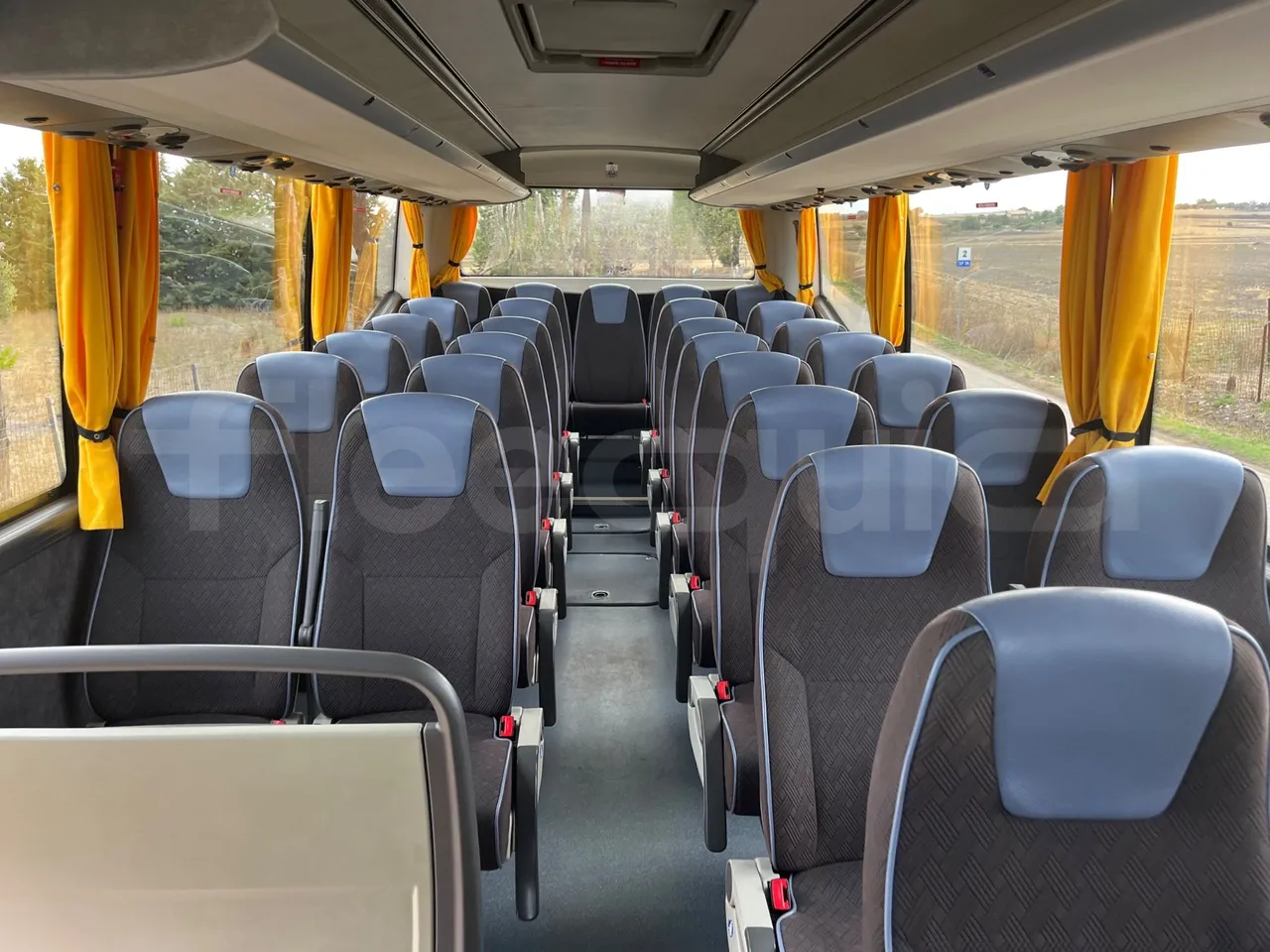 Vdl Futura - reverse view middle aisle